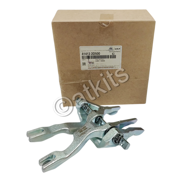 SHIFT FORK / HYUNDAI D7UF1 (SECOND GEN) (OEM# 41413-2D500)