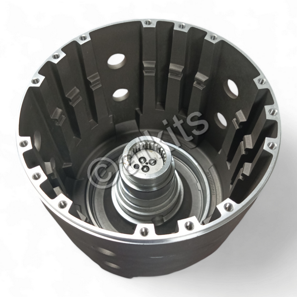 Smart-tech® Input Housing Kit With Heavy Duty Input Shaft /  Gm 4L60E /  4L65E /  4L70E. For Units With 300mm Converter /  Reluctor-style Shaft