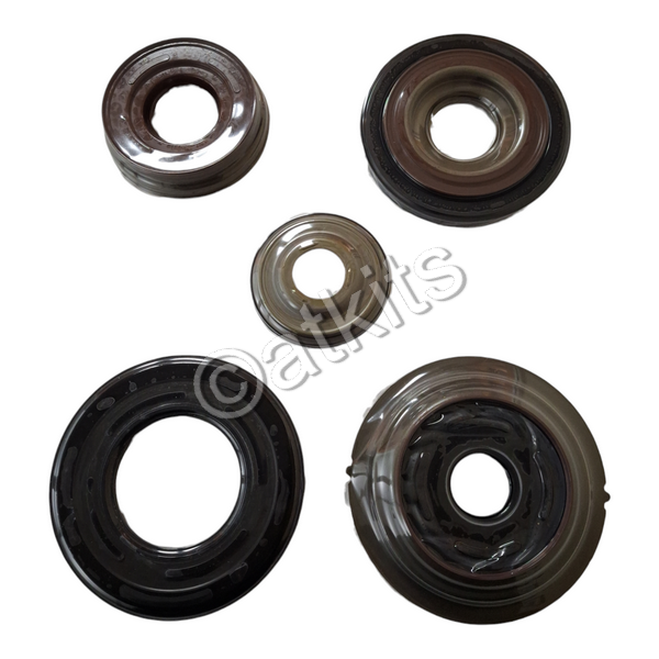 Piston Kit /  Subaru TR690 (07 Pistons)